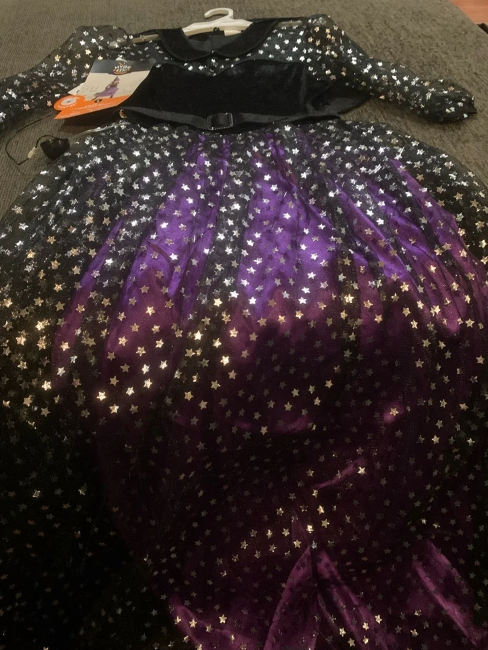 Hyde & Eek! Boutique Light-Up Starlight Witch Costume kids' Halloween outfit set - Picture 2 of 8